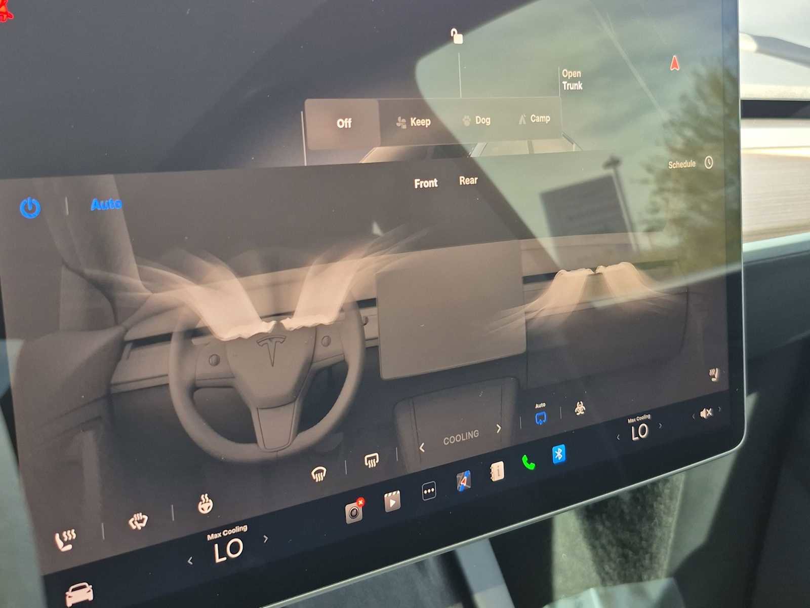 Used 2024 Tesla Model Y Long Range AWD/4WD image 29