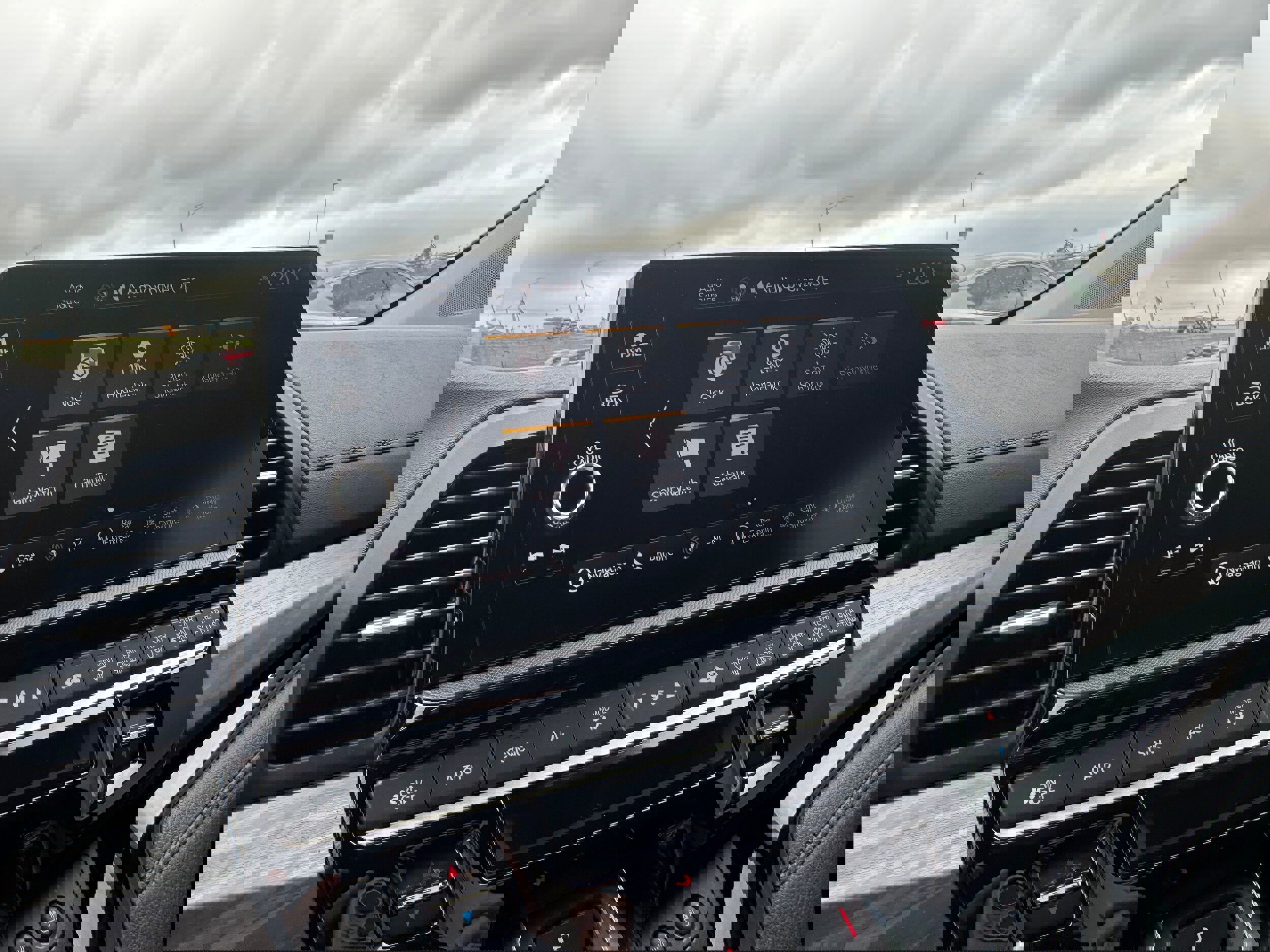 Used 2025 Honda Odyssey Elite image 22