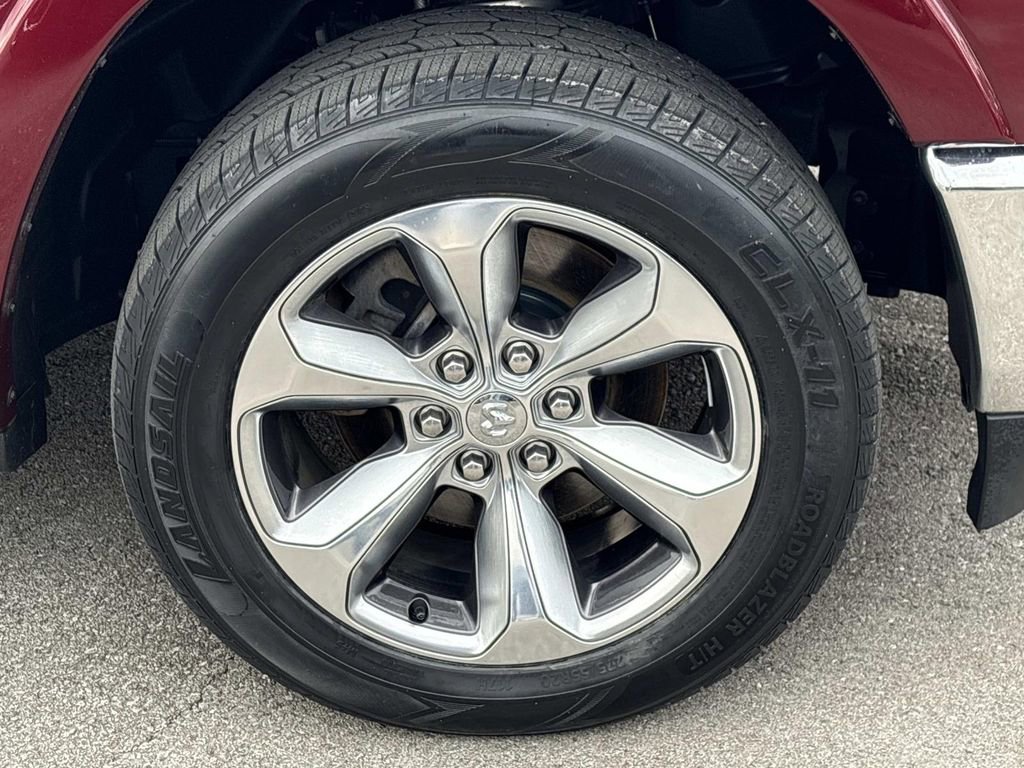 Used 2021 RAM 1500 Limited image 11