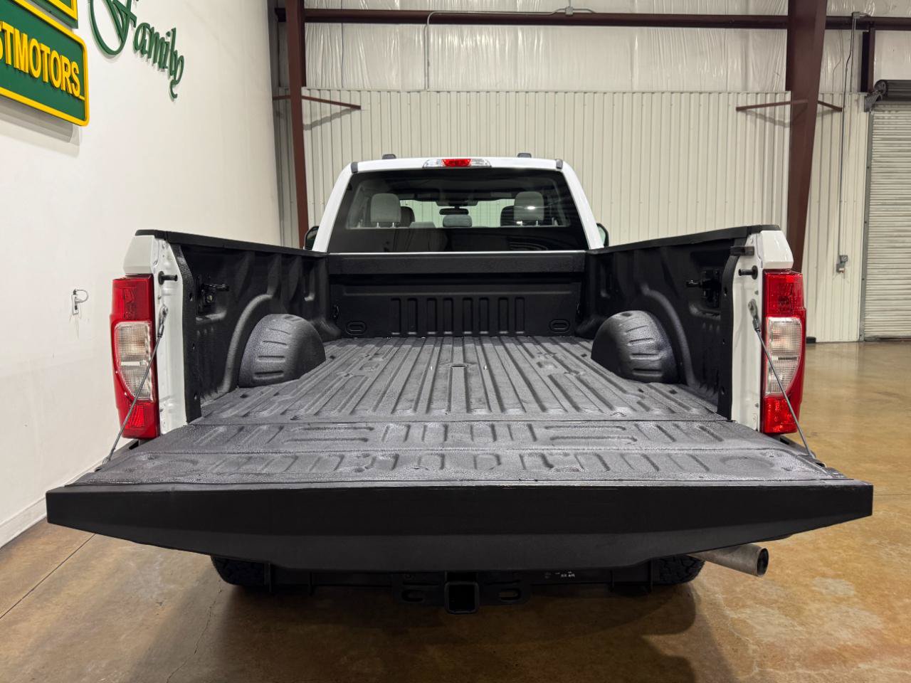 Used 2022 Ford F250 XL w/ Power Equipment Group AWD/4WD image 47