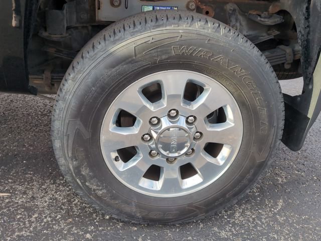 Used 2013 GMC Sierra 3500 Denali image 26