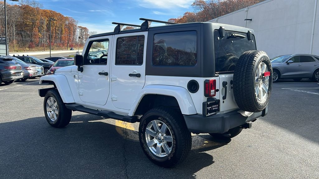 Used 2017 Jeep Wrangler Unlimited Sahara w/ Connectivity Group image 3