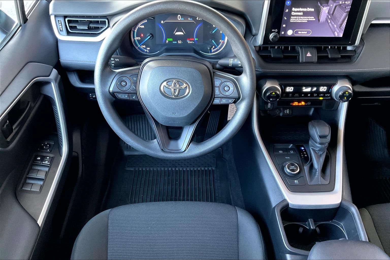 Used 2023 Toyota RAV4 LE AWD/4WD image 8