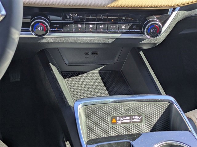 New 2026 Chevrolet Equinox ACTIV w/ Safety and Technology Package image 21