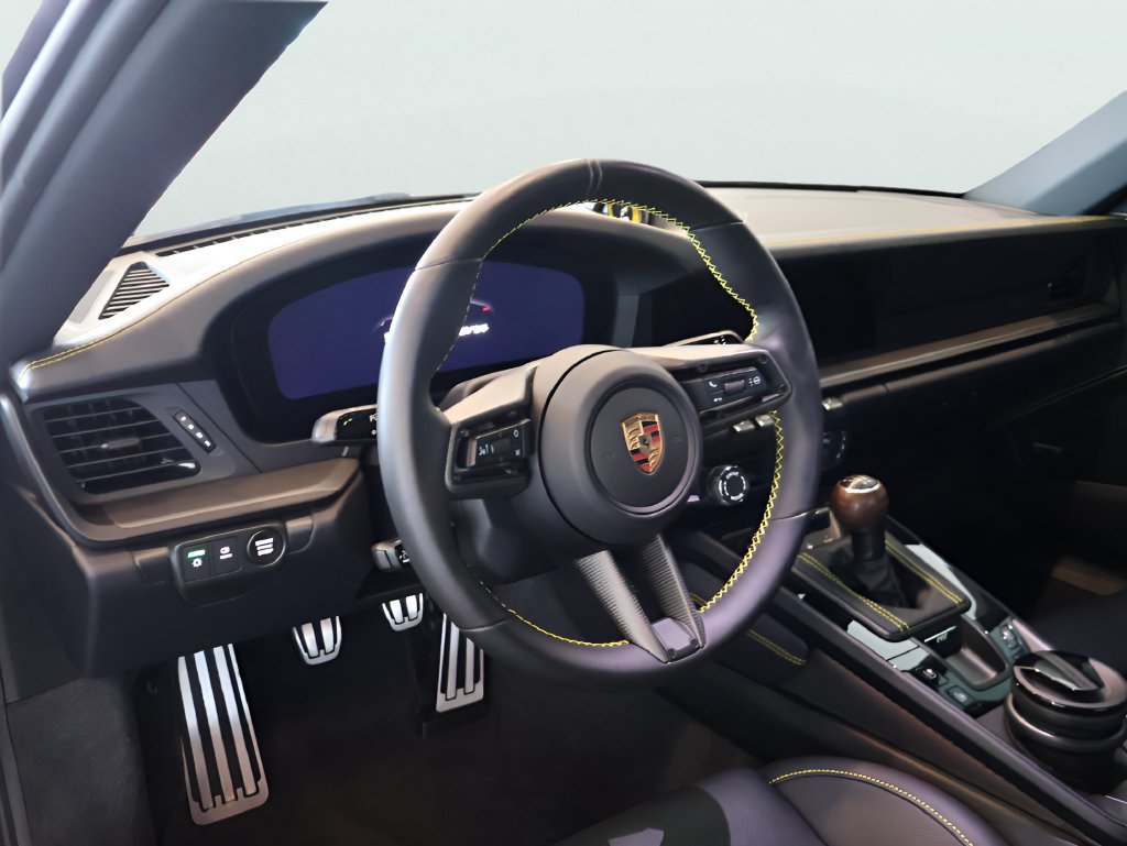 Used 2026 Porsche 911 Carrera RWD image 17