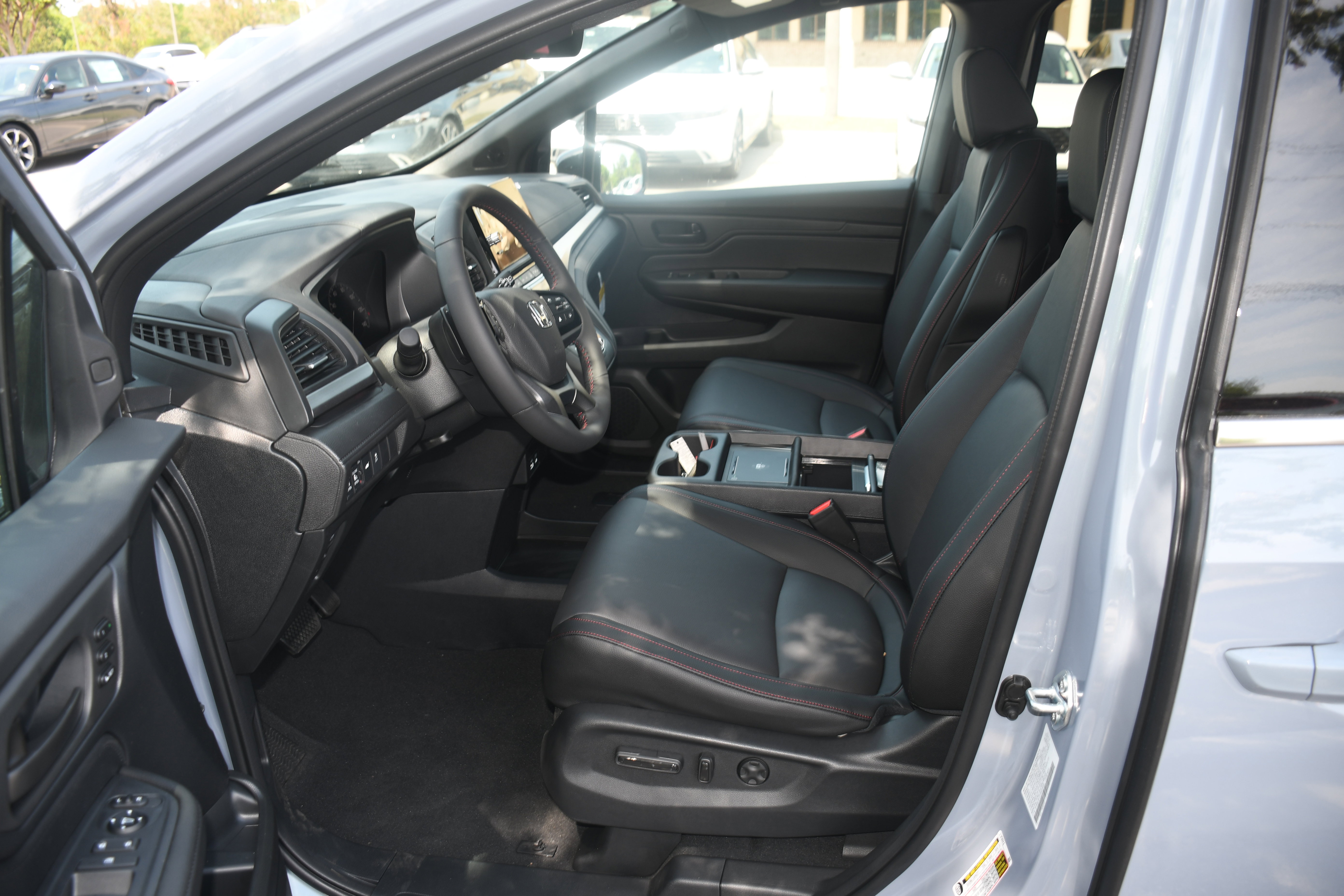 New 2026 Honda Odyssey Sport-L image 3