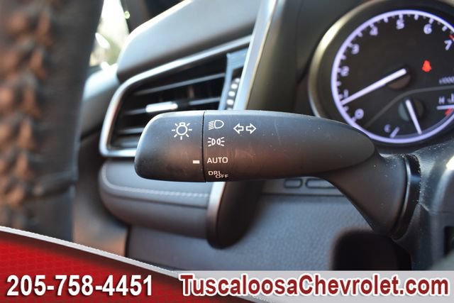 Used 2023 Toyota Camry SE FWD image 30