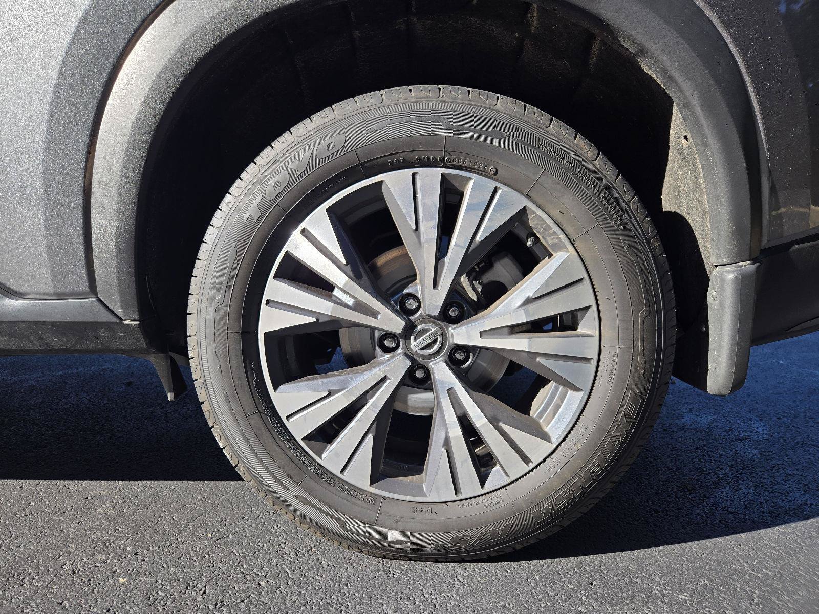 Used 2021 Nissan Rogue SV w/ Premium Package AWD/4WD image 11