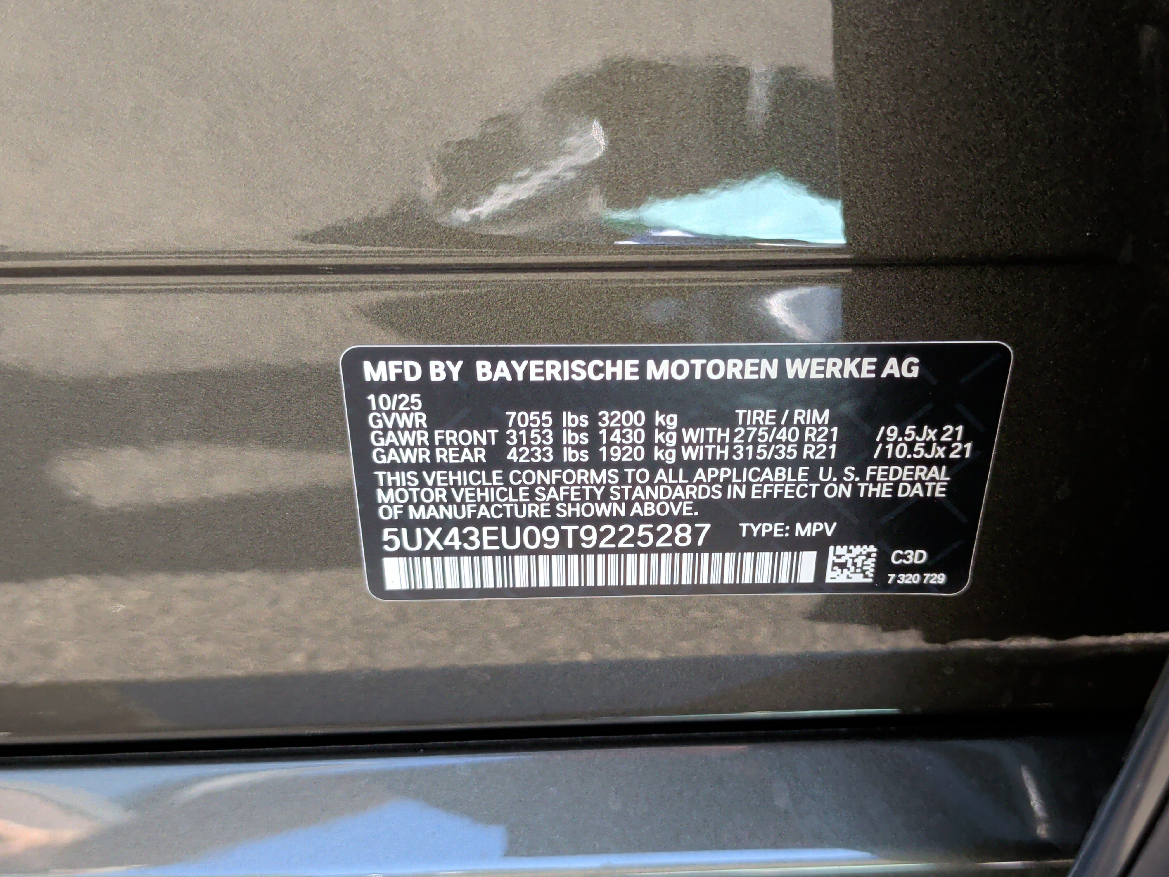 Certified 2026 BMW X5 xDrive50e w/ M Sport Package AWD/4WD image 40