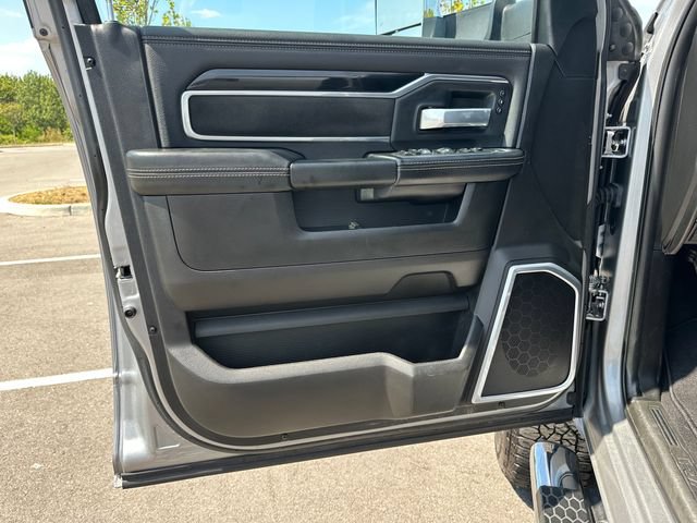 Used 2020 RAM 3500 Laramie AWD/4WD image 13