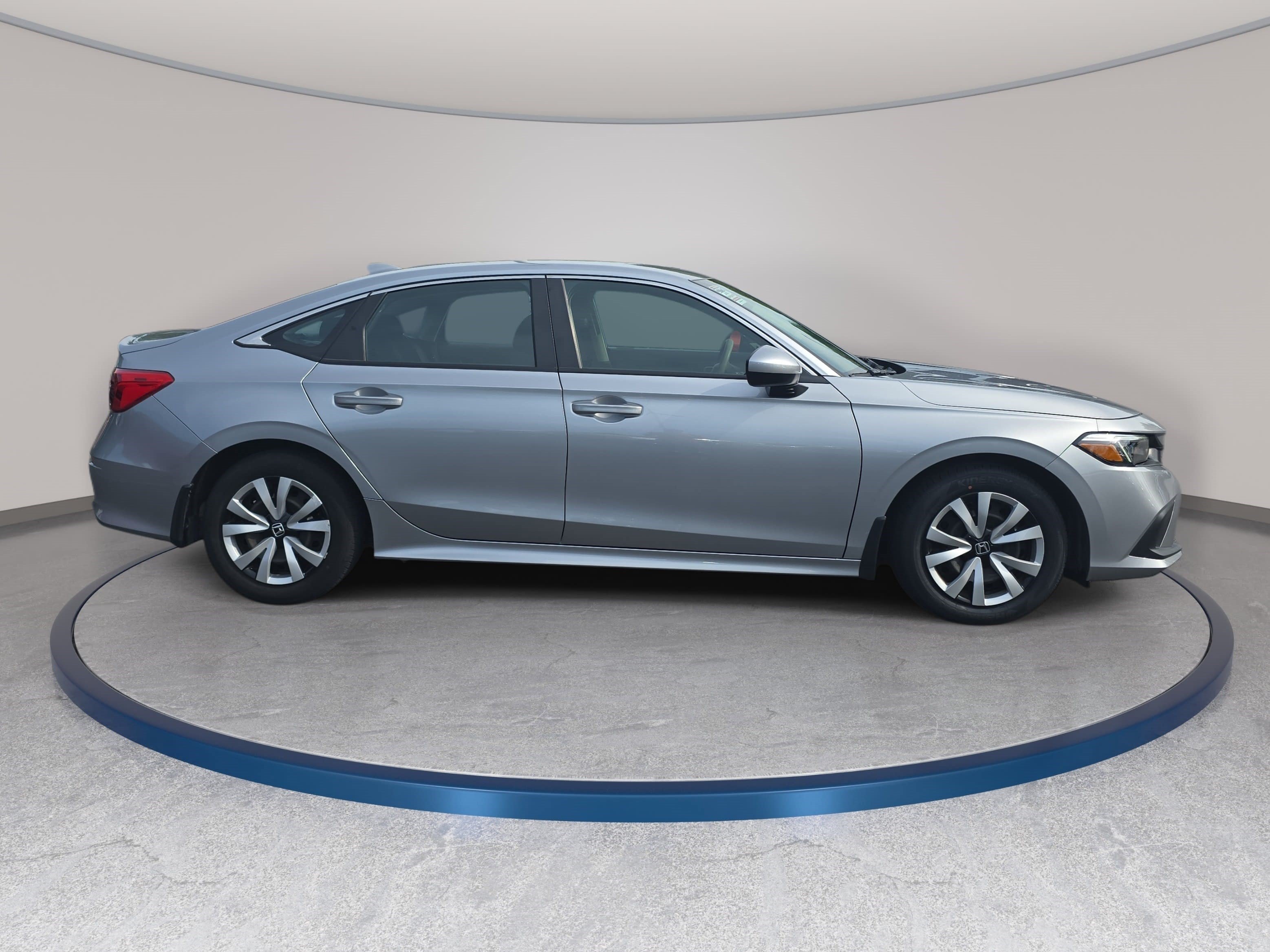 Used 2024 Honda Civic LX image 4