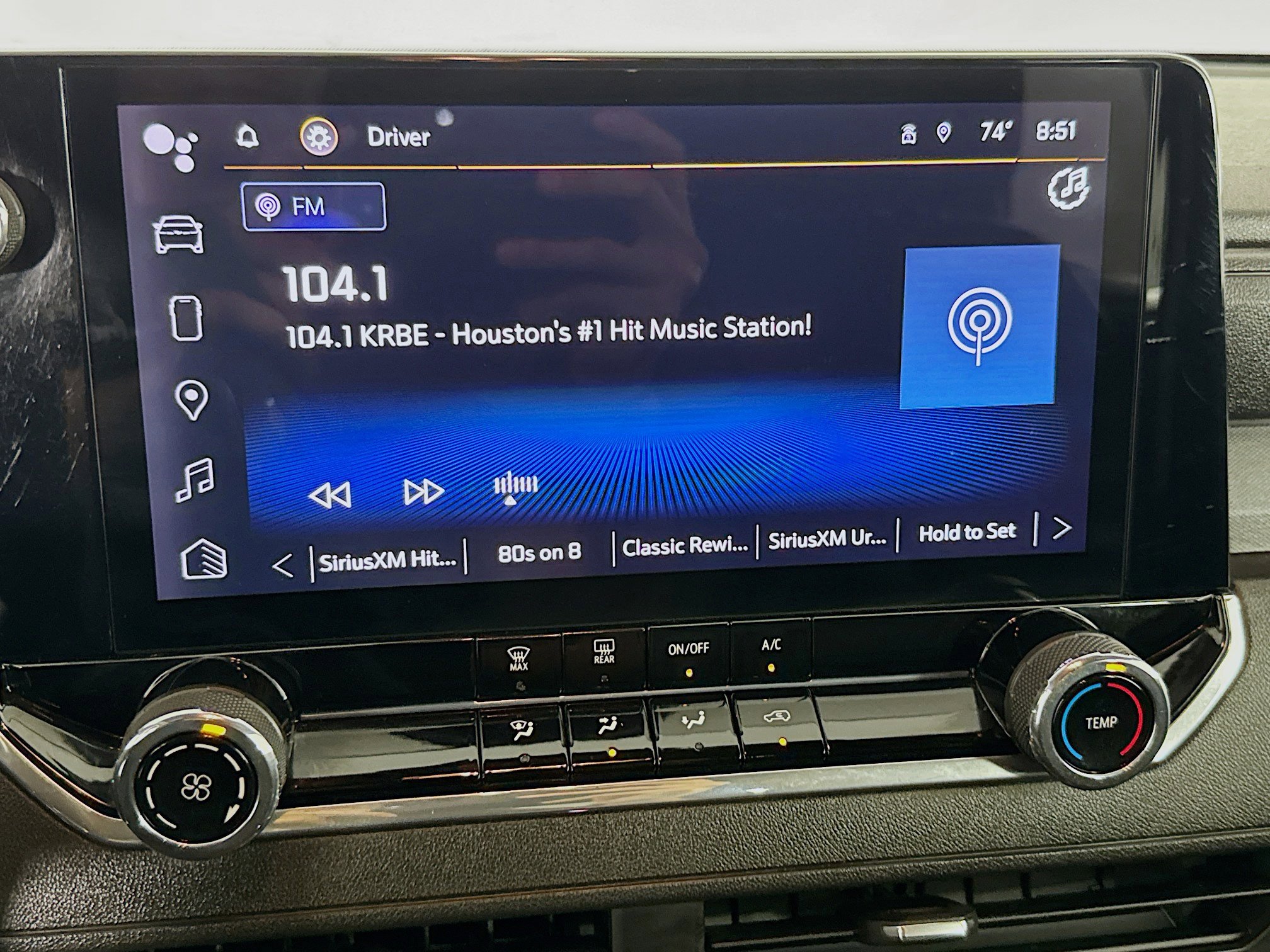 Used 2023 Chevrolet Colorado W/T w/ Safety Package image 17