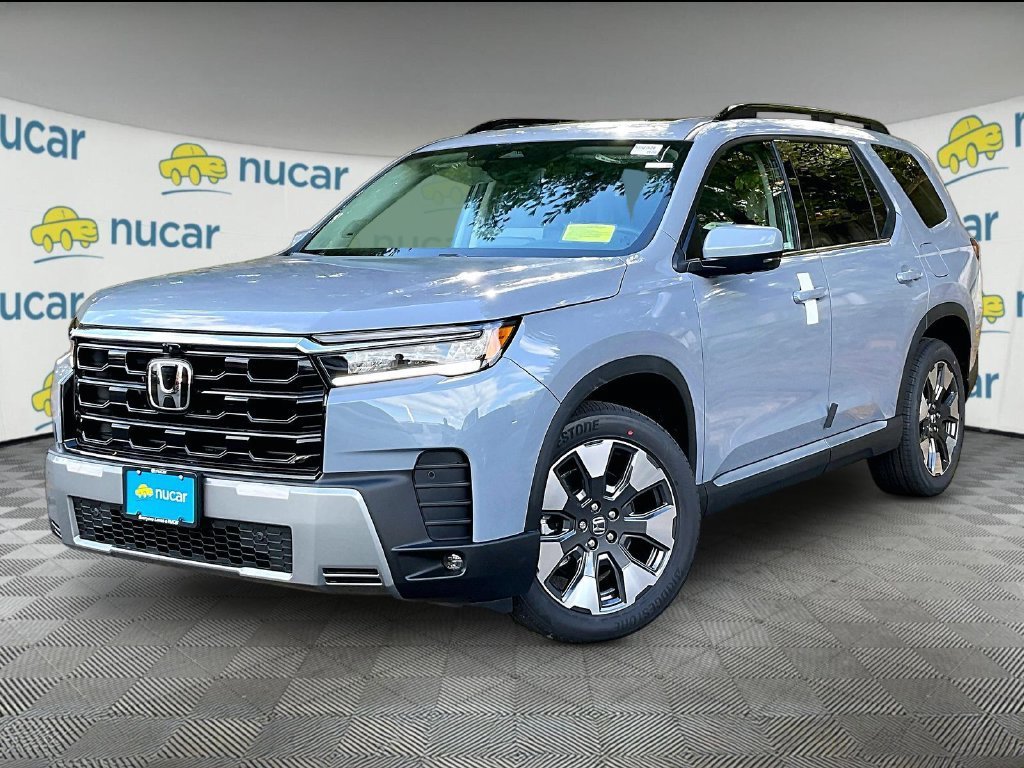 New 2026 Honda Pilot Touring image 4