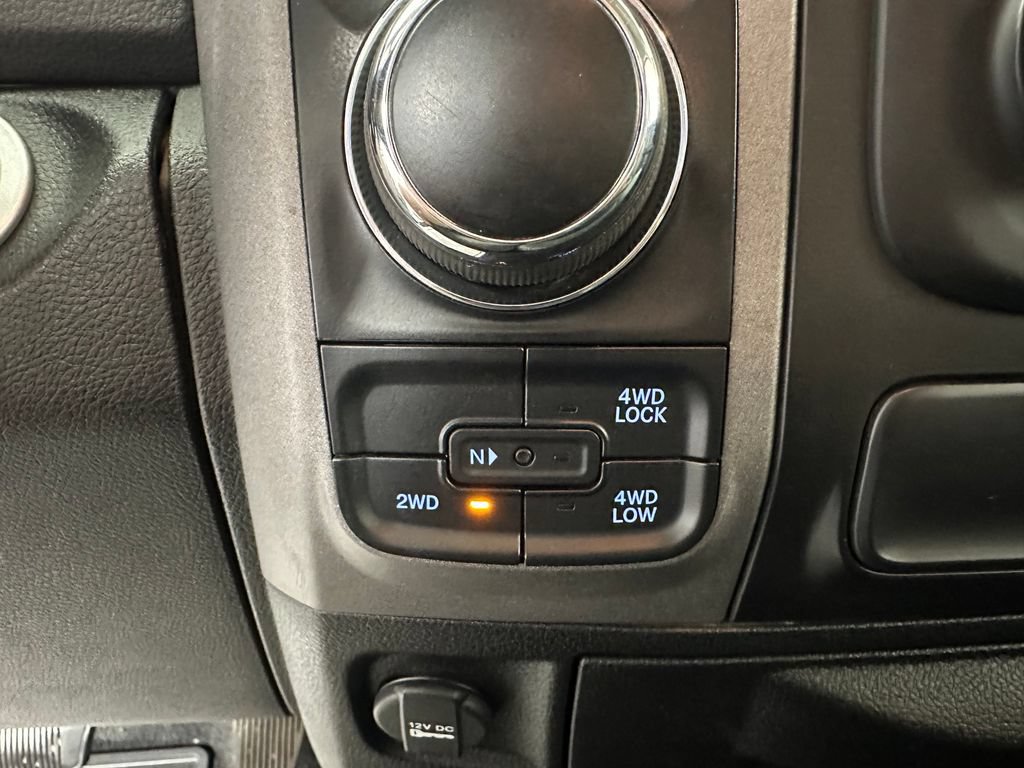 Used 2019 RAM 1500 ST w/ SXT Plus Group AWD/4WD image 29