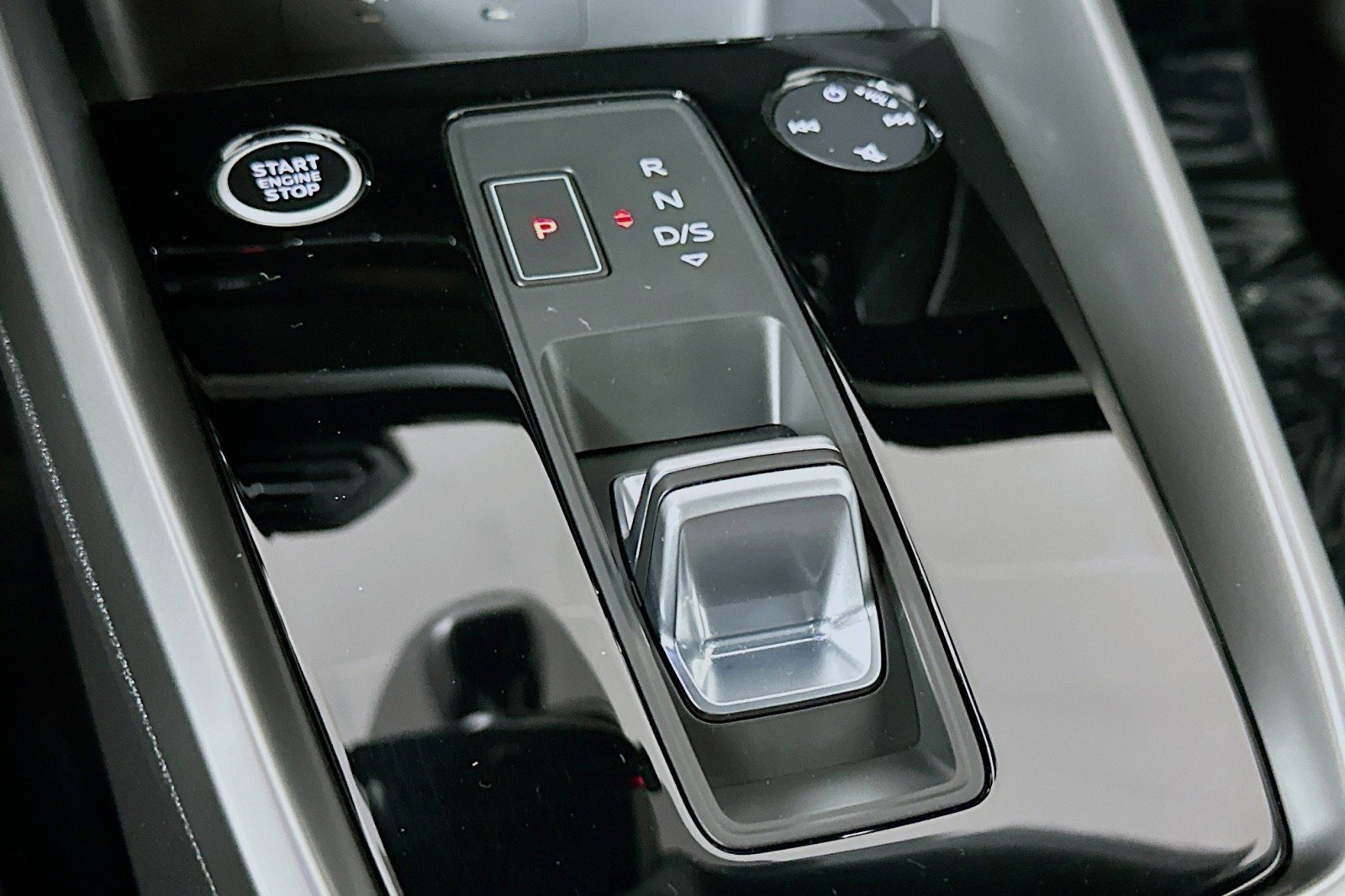 Used 2023 Audi A3 2.0T Premium w/ Convenience Package image 7