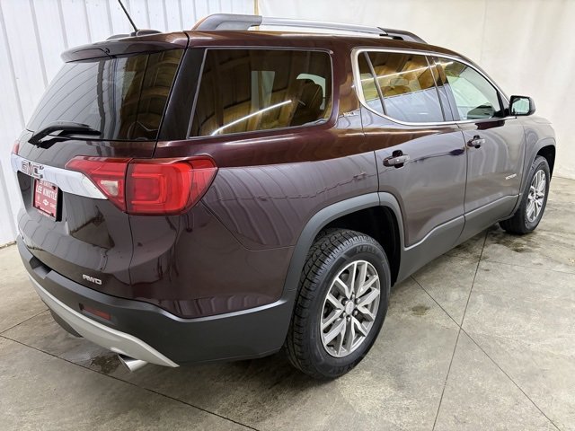 Used 2017 GMC Acadia SLE image 6