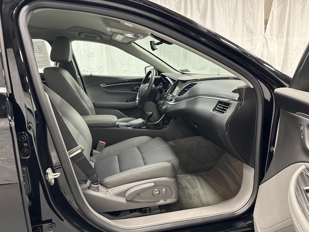 Used 2019 Chevrolet Impala LS FWD image 51