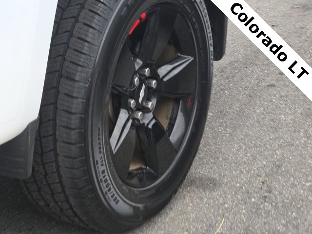 Used 2019 Chevrolet Colorado LT w/ Redline Special Edition image 7
