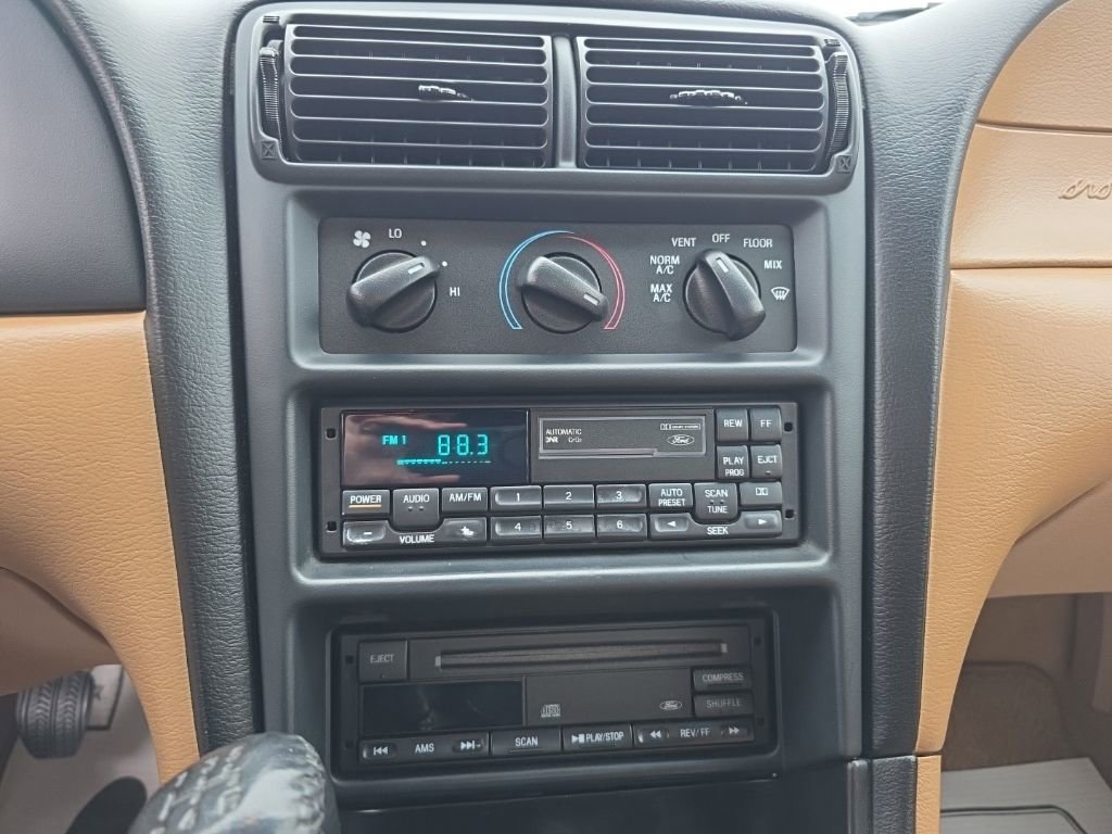 Used 1997 Ford Mustang Cobra image 13