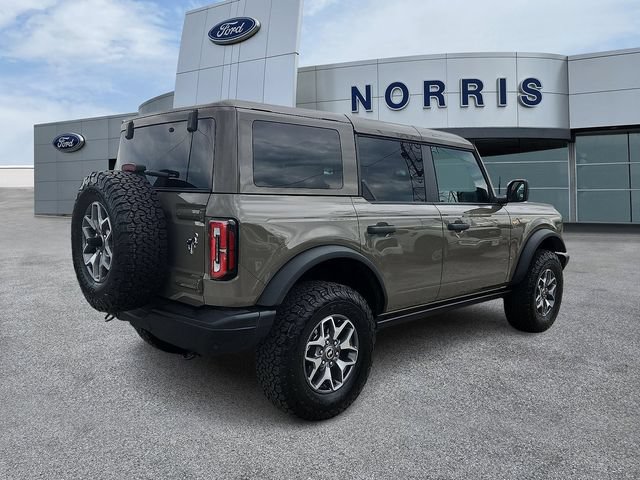 Certified 2025 Ford Bronco Badlands AWD/4WD image 4