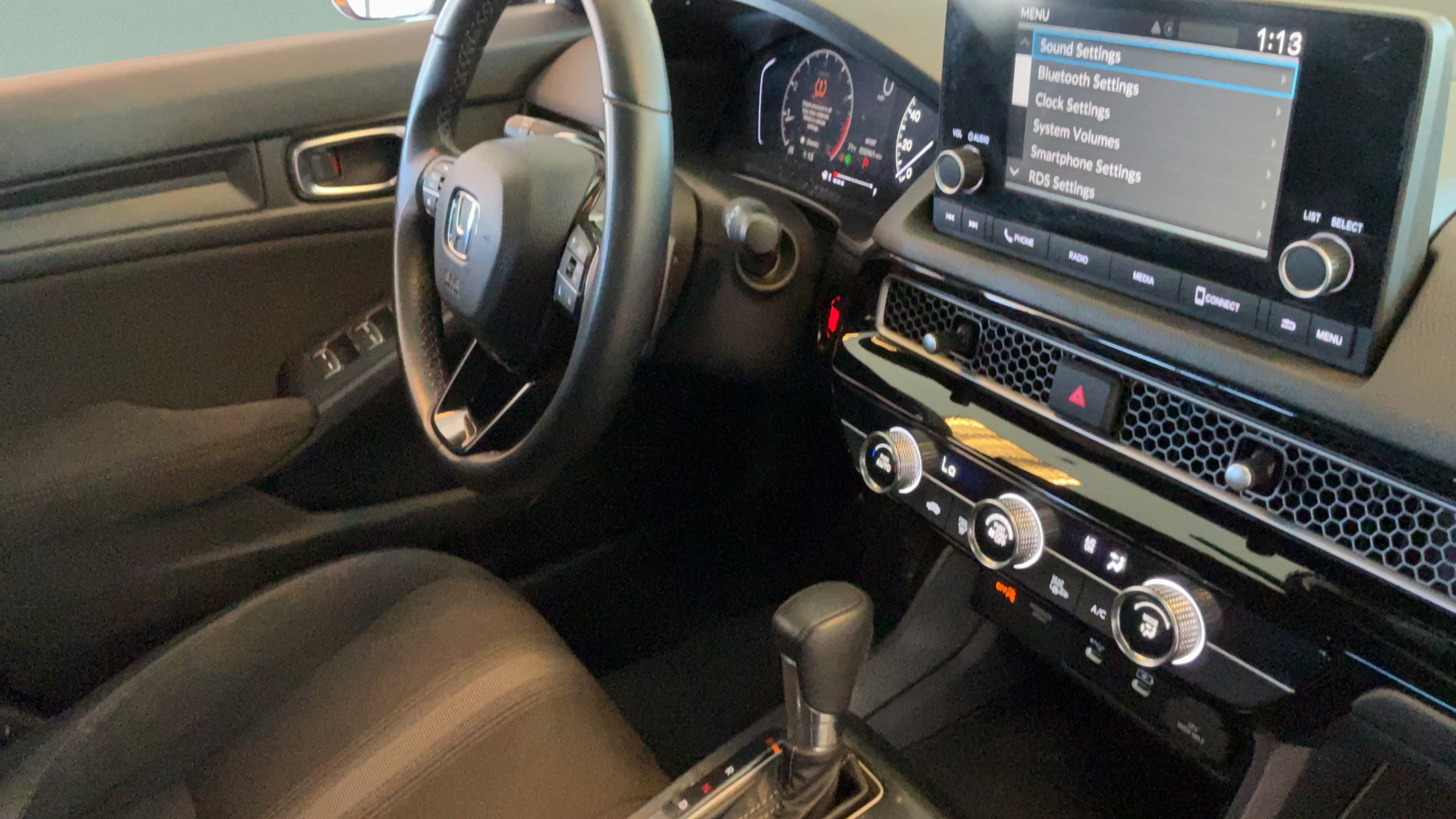 Used 2025 Honda Civic Sport image 37