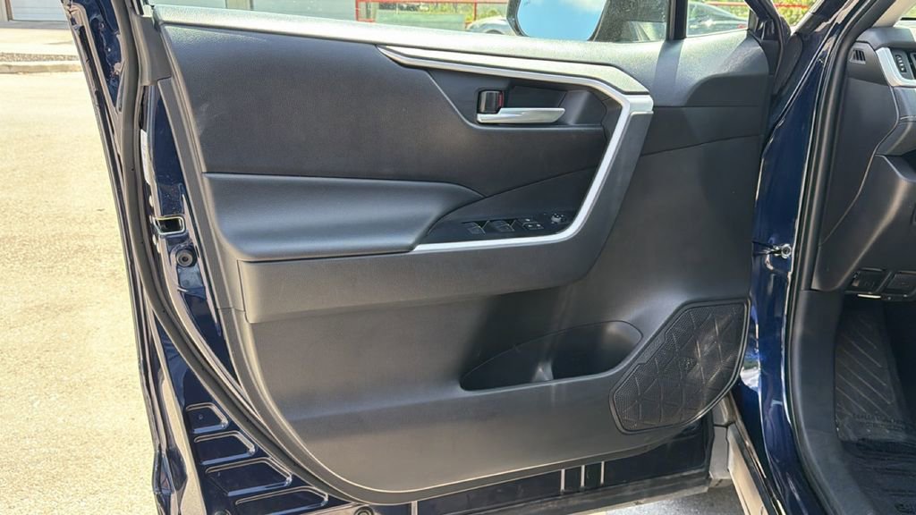 Certified 2025 Toyota RAV4 XLE image 13