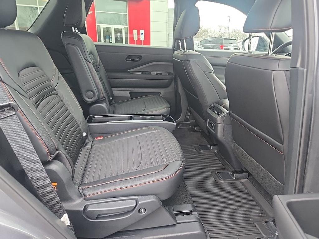 New 2026 Nissan Pathfinder Rock Creek image 29