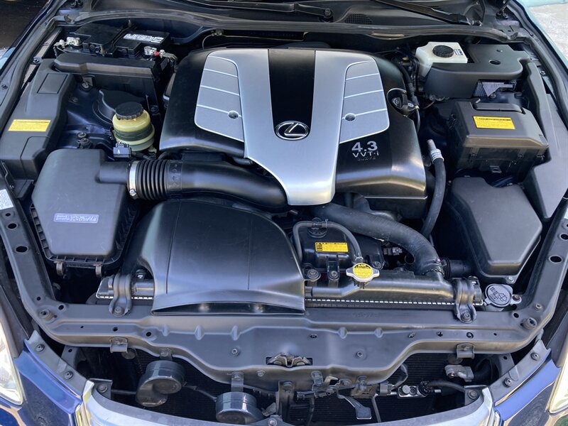 Used 2003 Lexus SC 430 Convertible RWD image 35