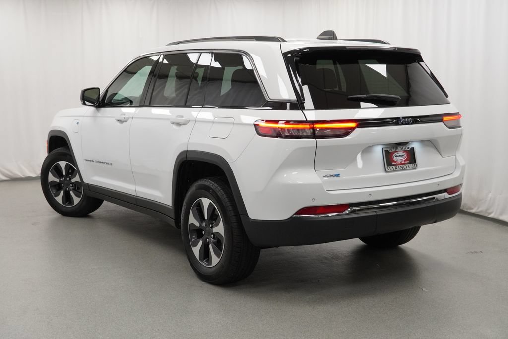 Used 2024 Jeep Grand Cherokee Limited 4xe AWD/4WD image 14