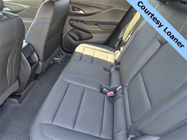 Used 2025 Buick Envista Sport Touring w/ Advanced Safety Package image 8