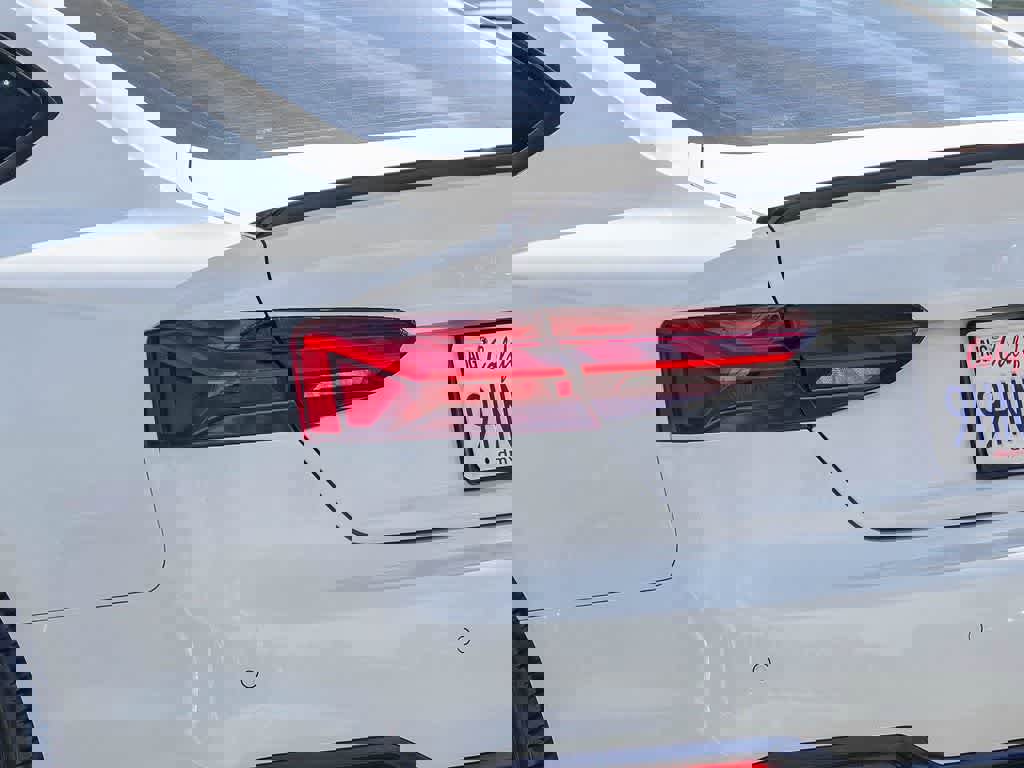 Used 2023 Audi A5 2.0T Premium w/ Convenience Package image 7