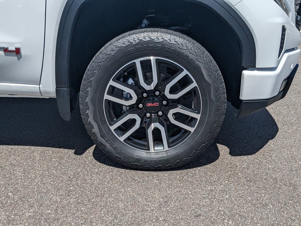 Used 2023 GMC Sierra 1500 AT4 w/ AT4 Premium Package image 11