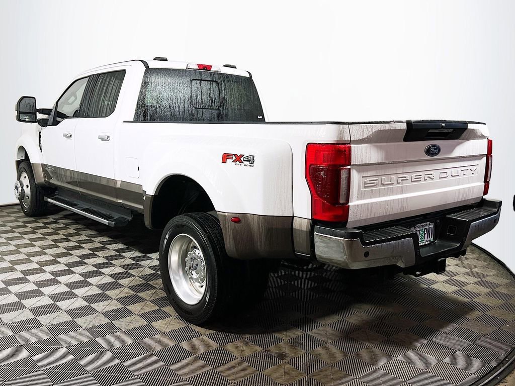 Used 2020 Ford F450 Lariat image 5