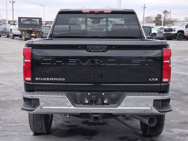 New 2026 Chevrolet Silverado 3500 LTZ w/ LTZ Premium Package image 24