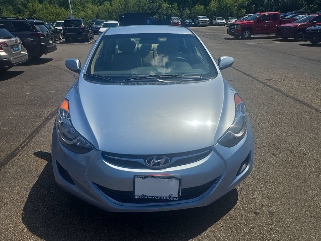 Used 2012 Hyundai Elantra GLS FWD image 2