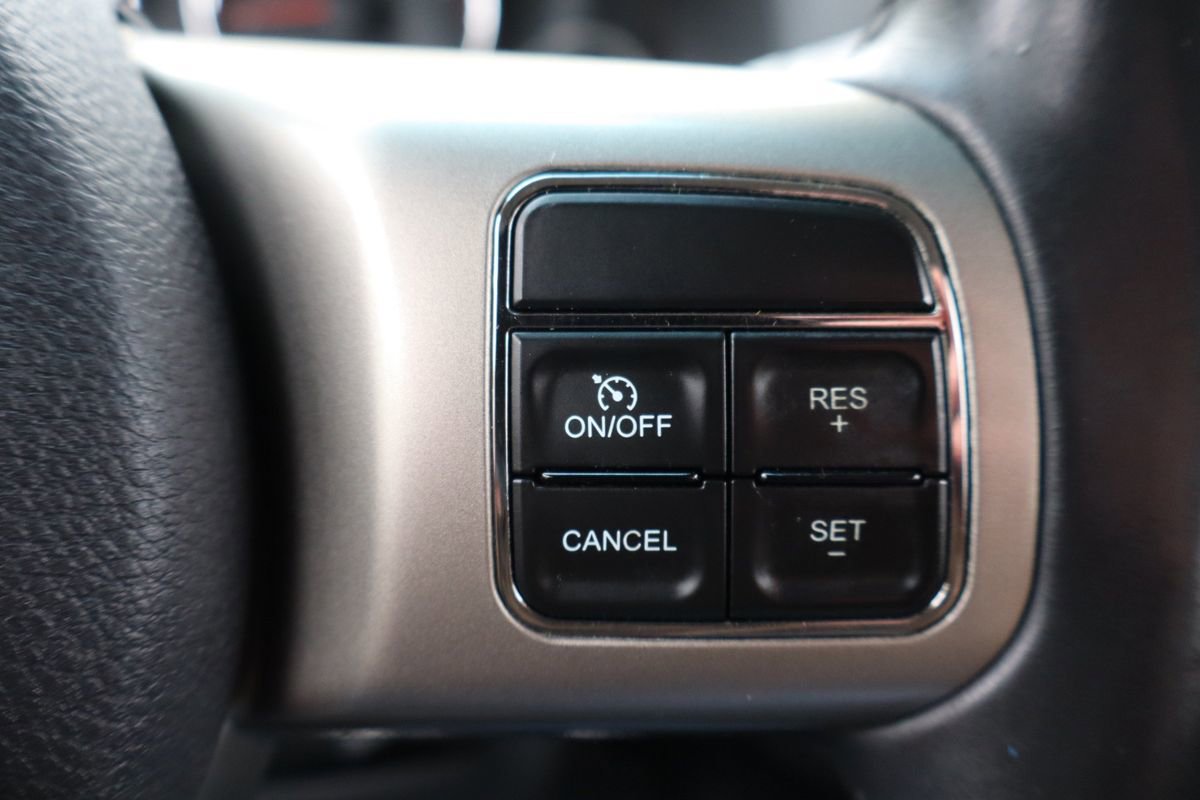 Used 2012 Jeep Compass Limited w/ Sun/Sound Group AWD/4WD image 30