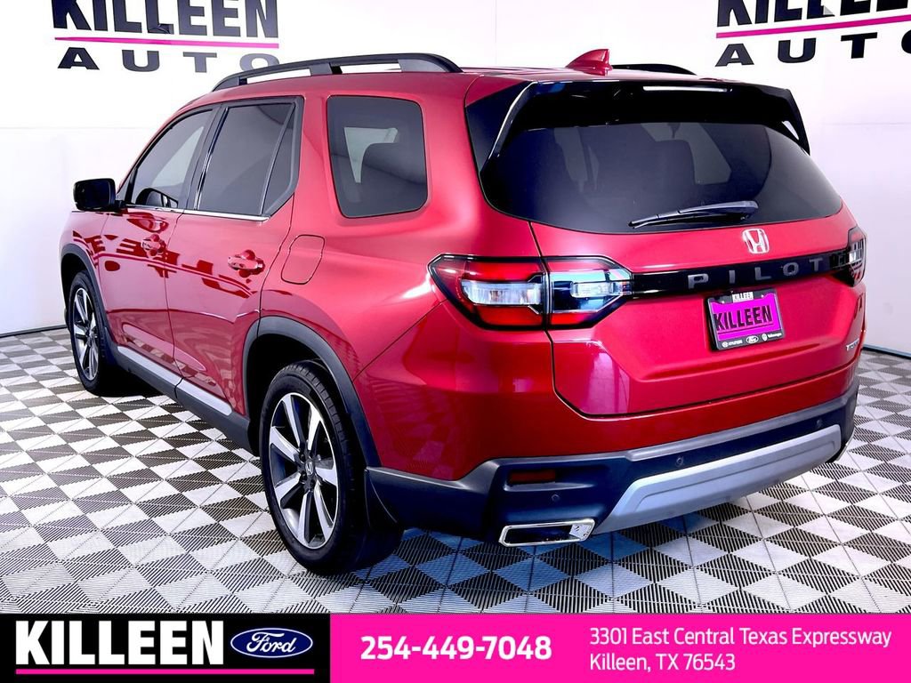 Used 2024 Honda Pilot Touring image 6