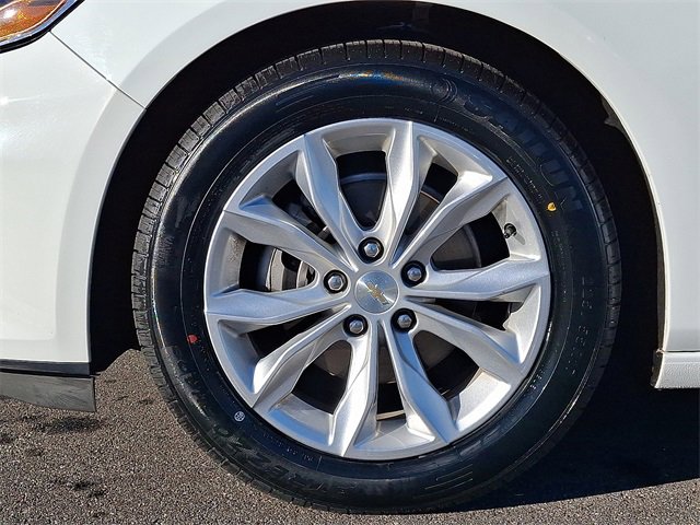 Used 2024 Chevrolet Malibu LT image 8