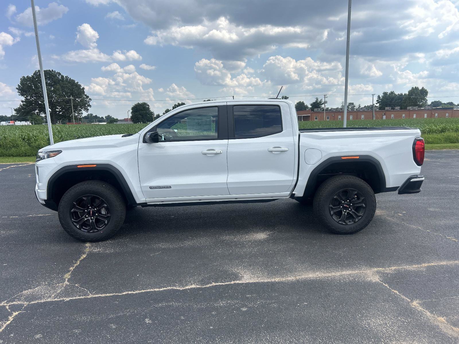 New 2025 GMC Canyon Elevation image 2