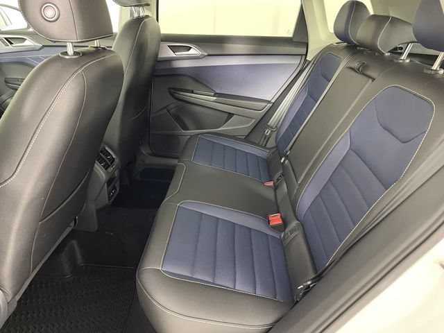 New 2026 Volkswagen Taos SEL AWD/4WD image 15