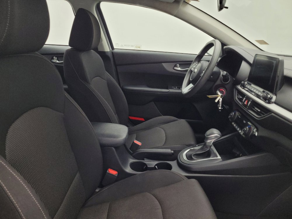 Used 2019 Kia Forte LXS FWD image 21