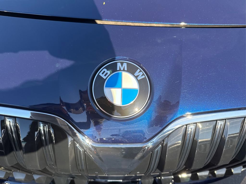 New 2026 BMW 740i image 17