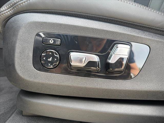 Used 2027 BMW X7 xDrive40i w/ Executive Package AWD/4WD image 4