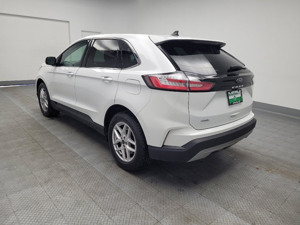 Used 2024 Ford Edge SEL image 5