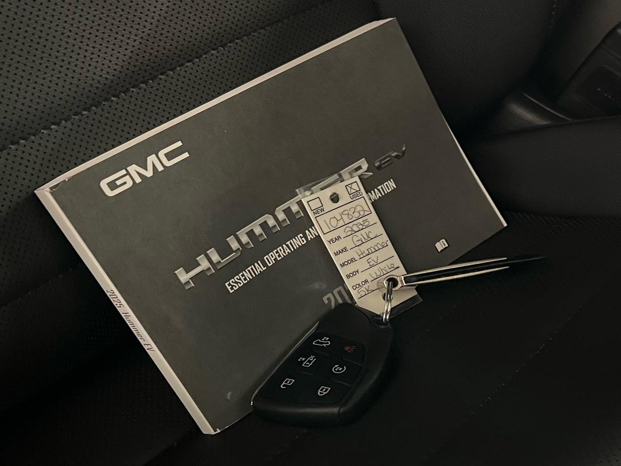 Used 2025 GMC Hummer EV 2X image 38