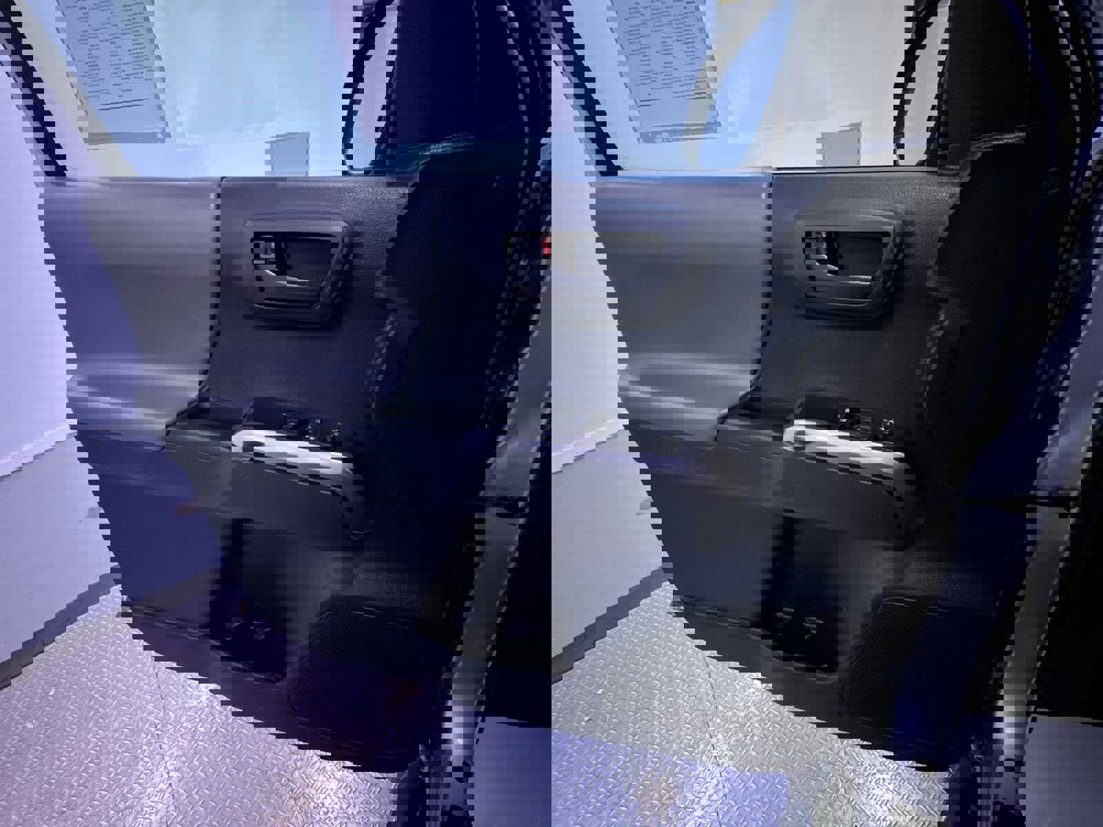 Used 2021 Toyota Tacoma SR5 image 30