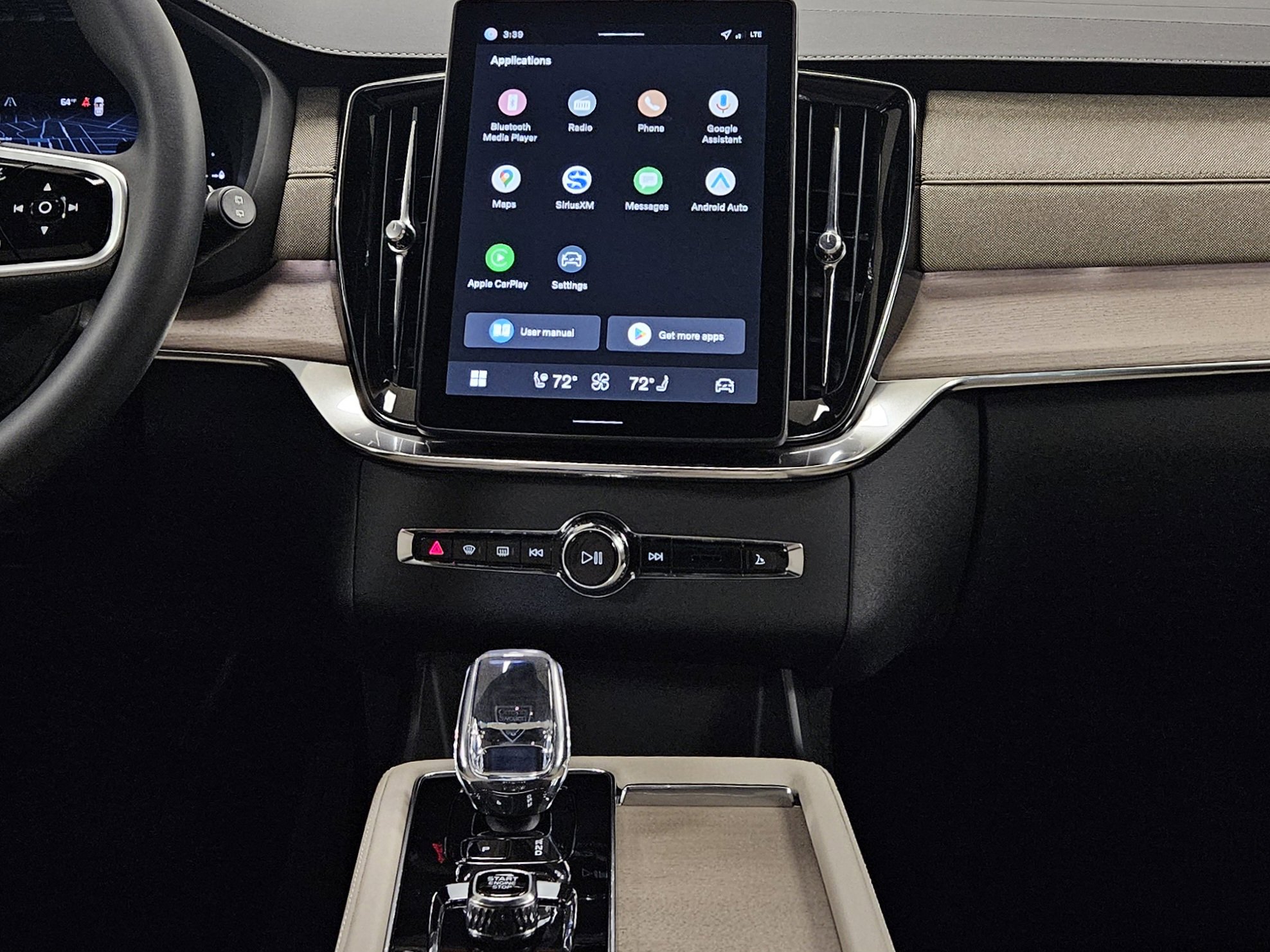 New 2026 Volvo XC90 T8 Plus w/ Protection Package Premier image 16