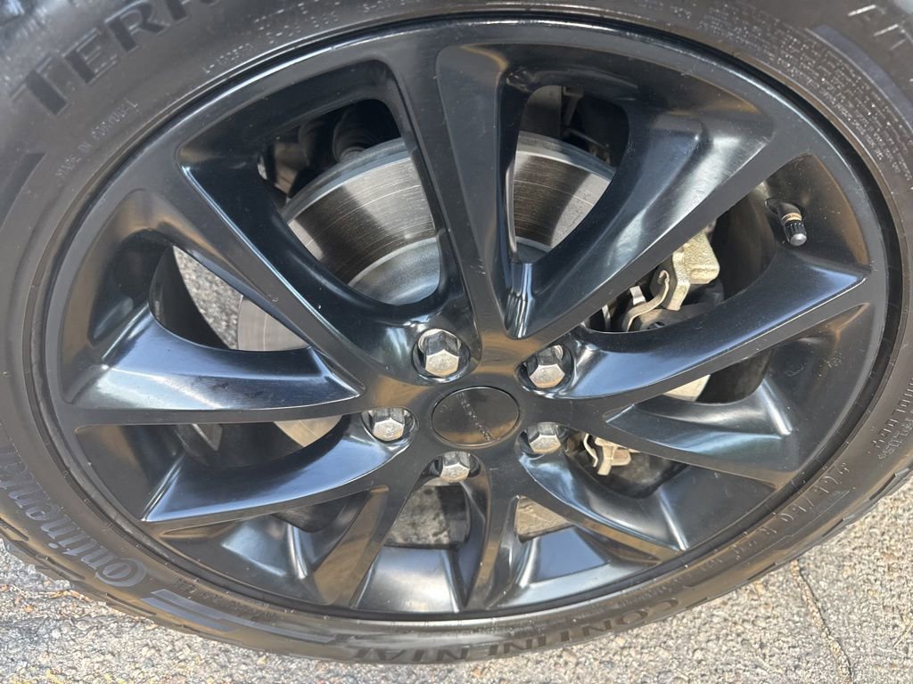 Used 2017 Dodge Durango R/T w/ Trailer Tow Group IV AWD/4WD image 2