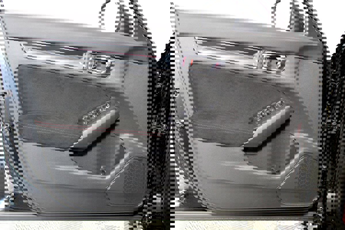 Used 2025 Honda Civic Type R image 6