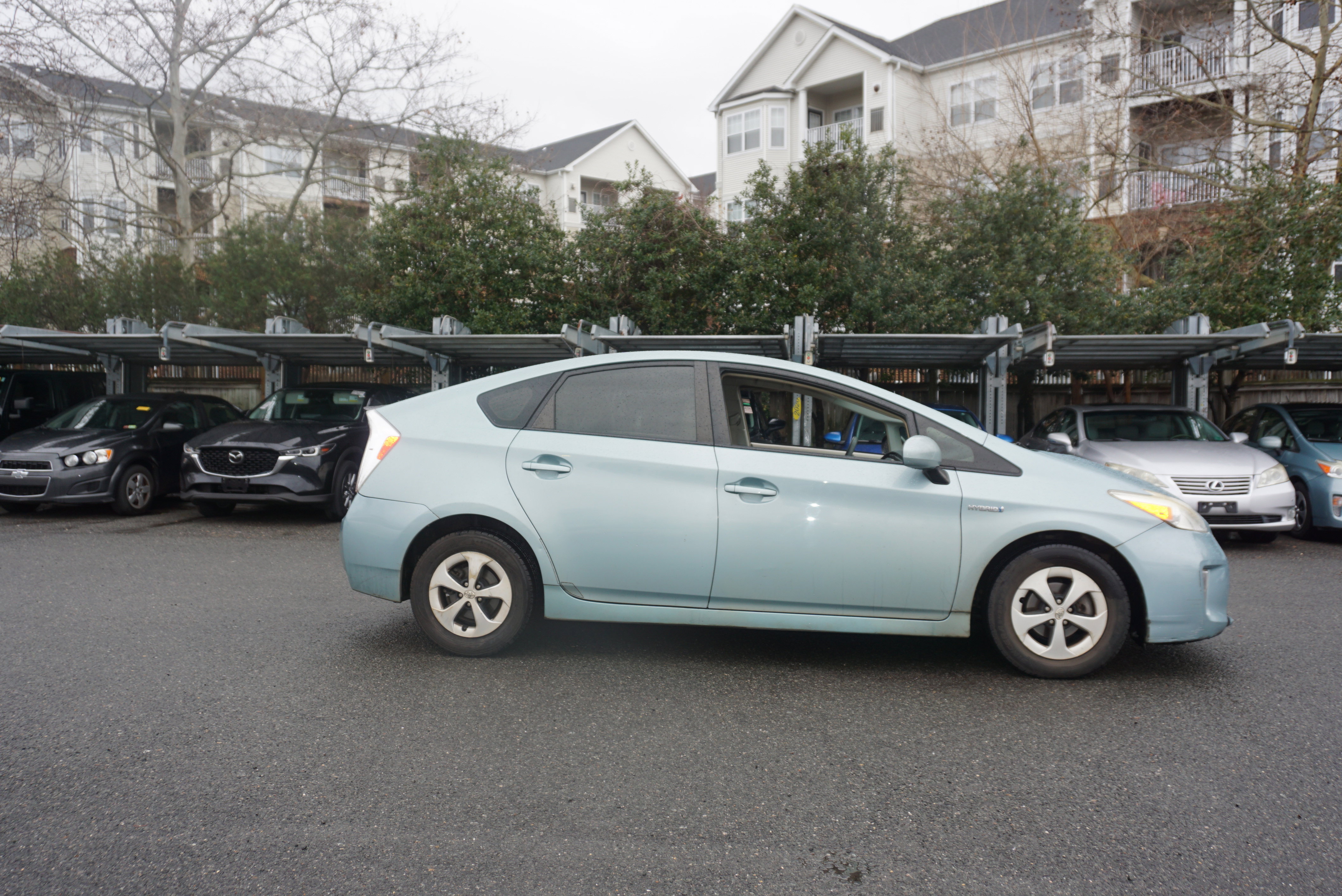 Used 2014 Toyota Prius Two image 3